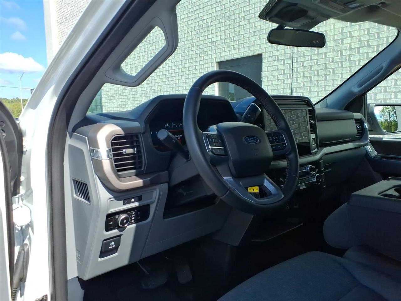 Ford F-150  2025