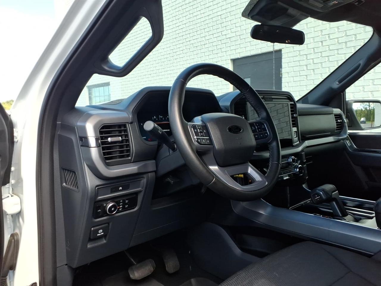 Ford F-150  2025