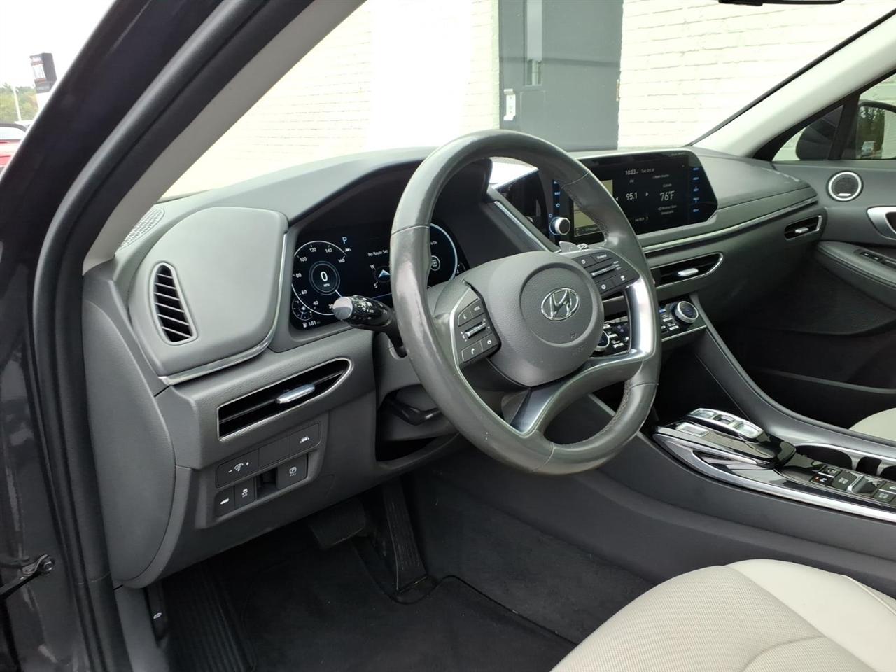Hyundai Sonata  2021