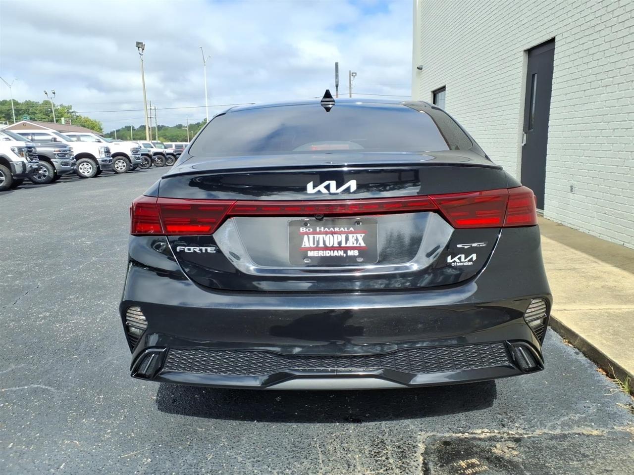 Kia Forte GT-Line 2024