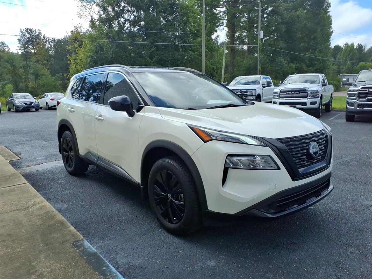 Nissan Rogue  2023