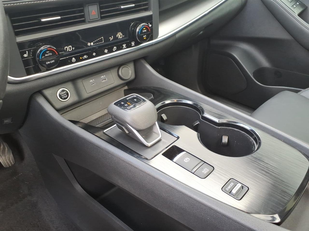 Nissan Rogue  2023