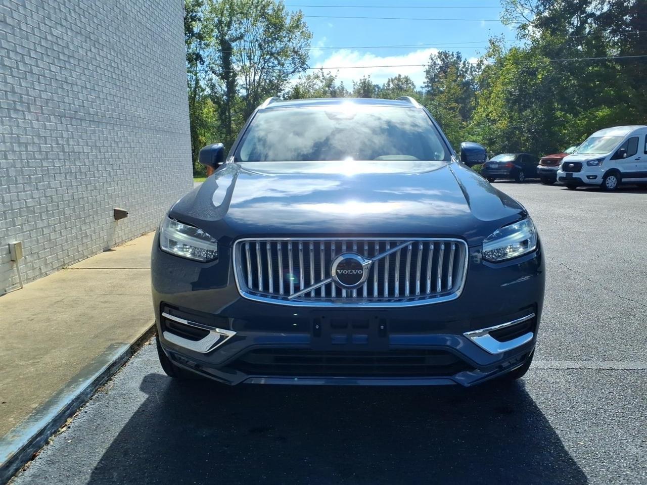 Volvo XC90  2025