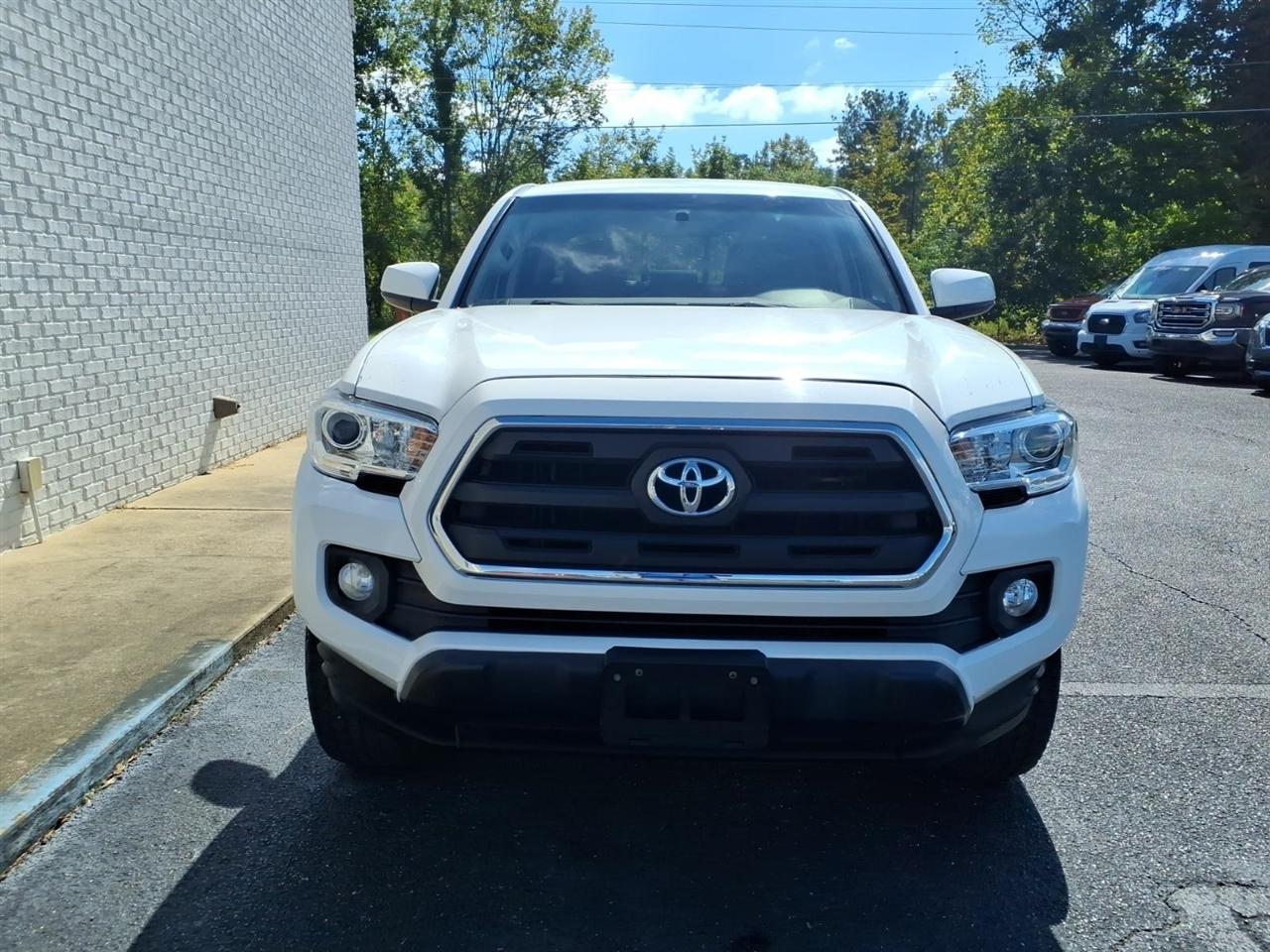 Toyota Tacoma  2016