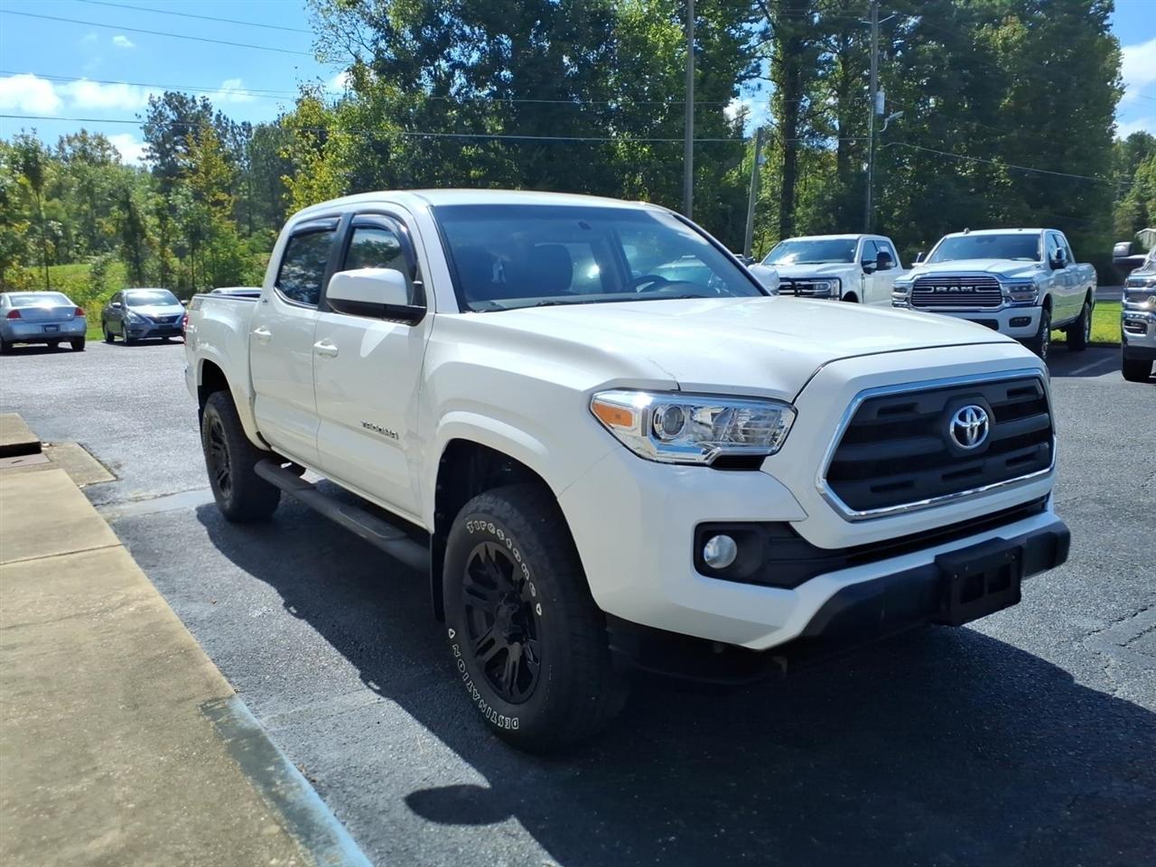 Toyota Tacoma  2016