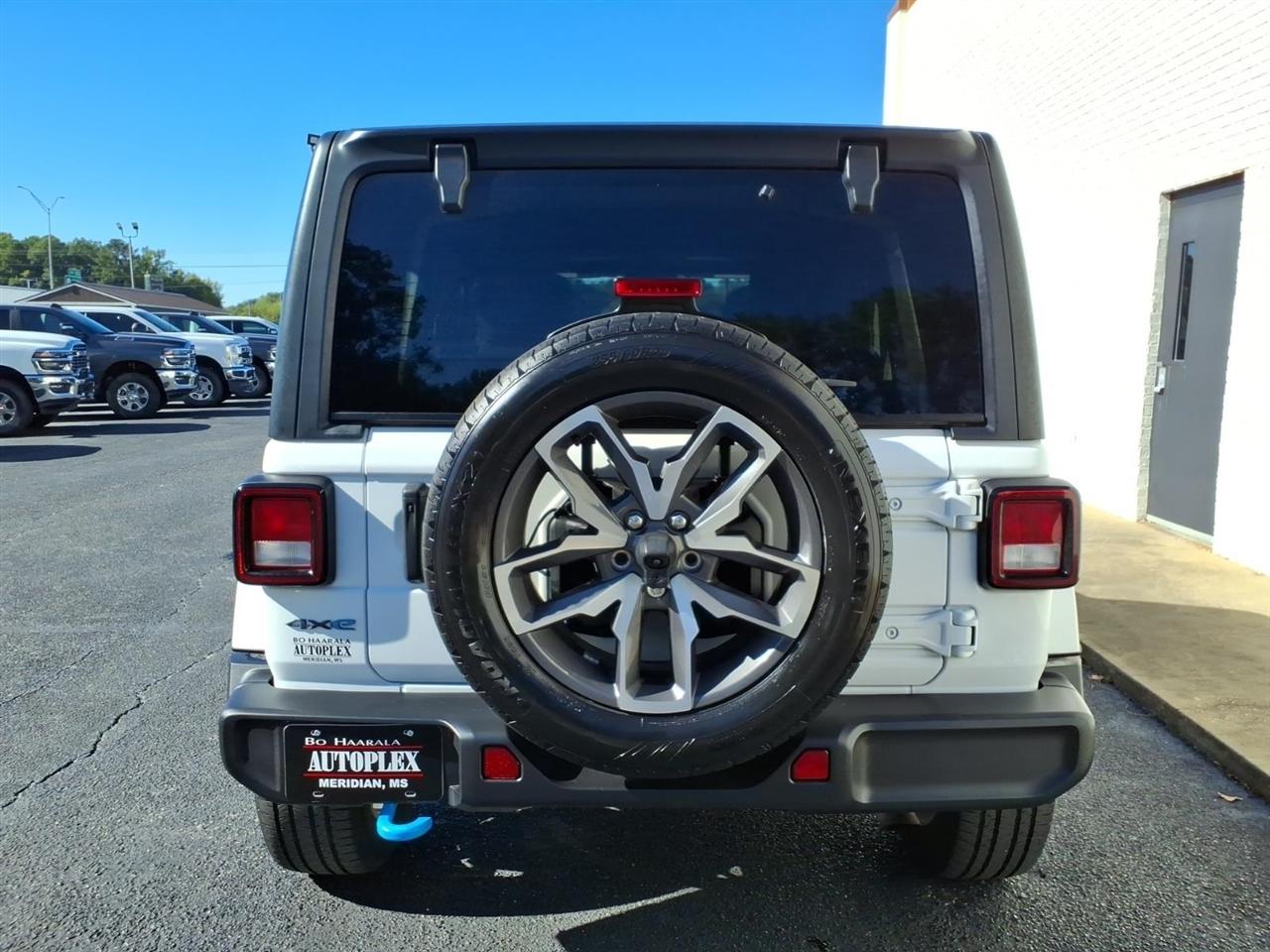 Jeep Wrangler 4xe  2024