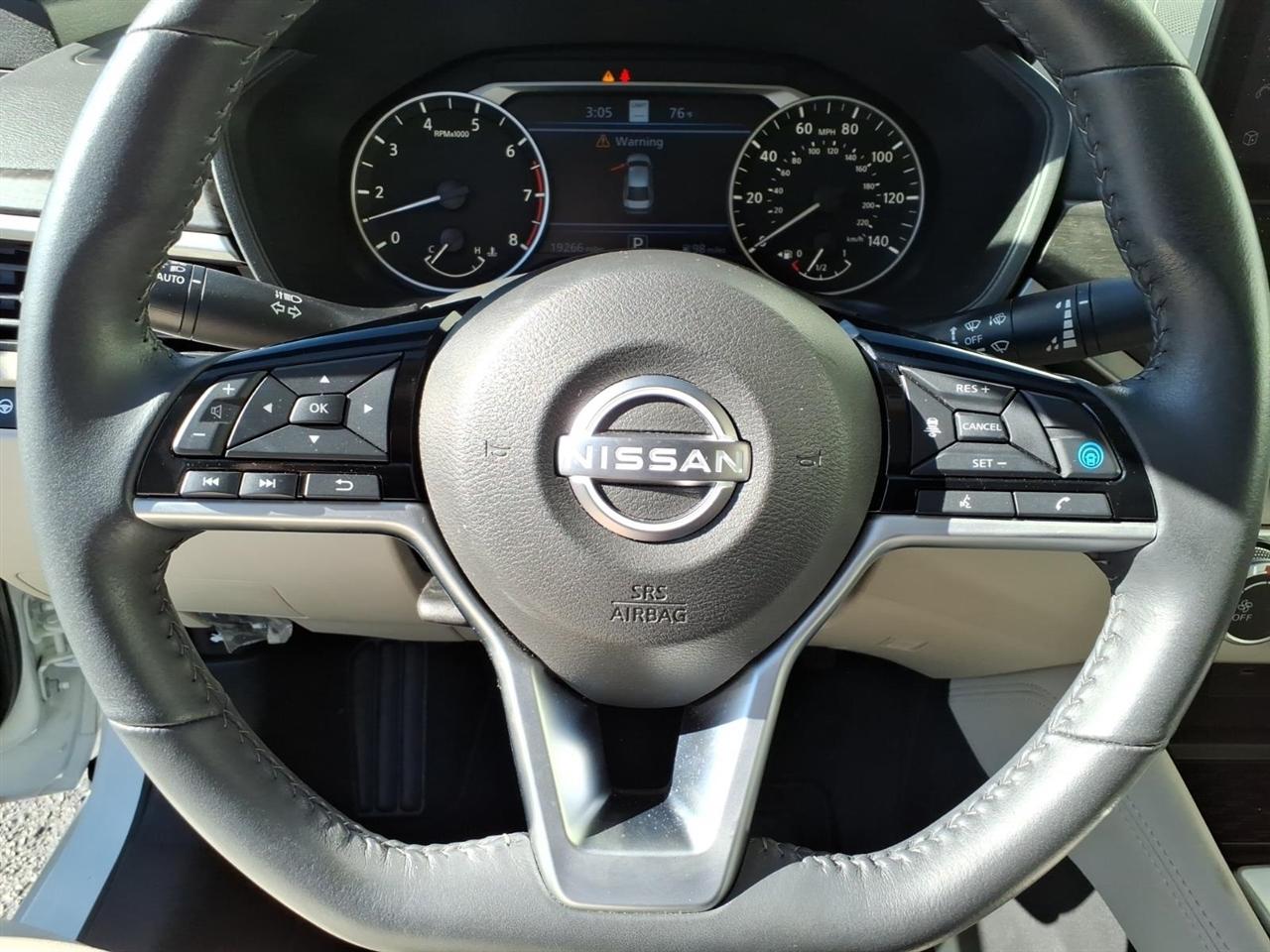 Nissan Altima  2024