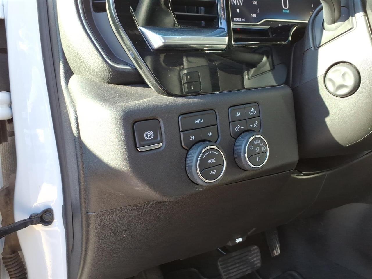 Chevrolet Silverado 1500  2025