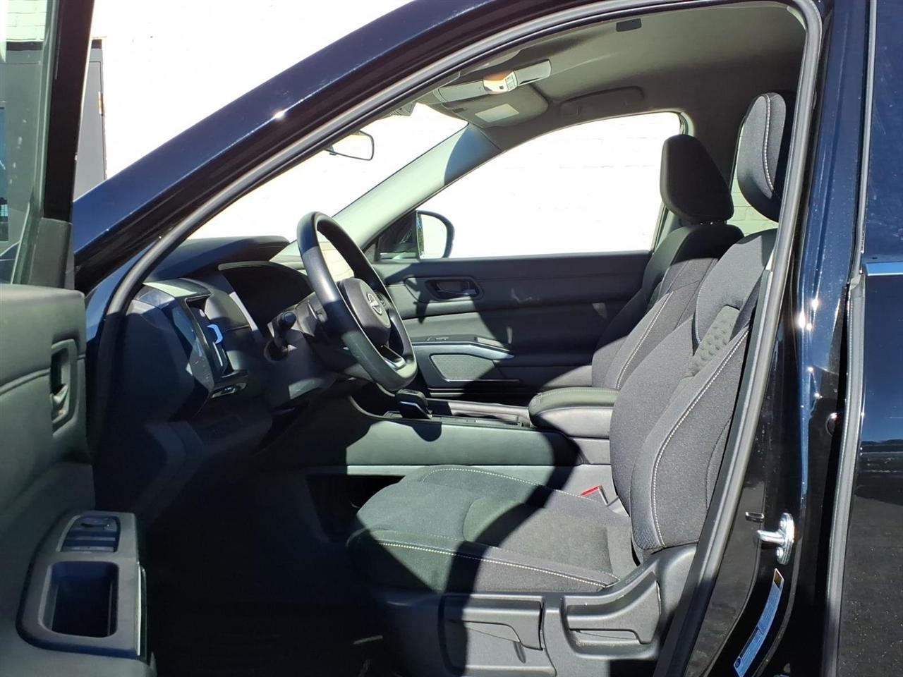 Nissan Pathfinder  2025