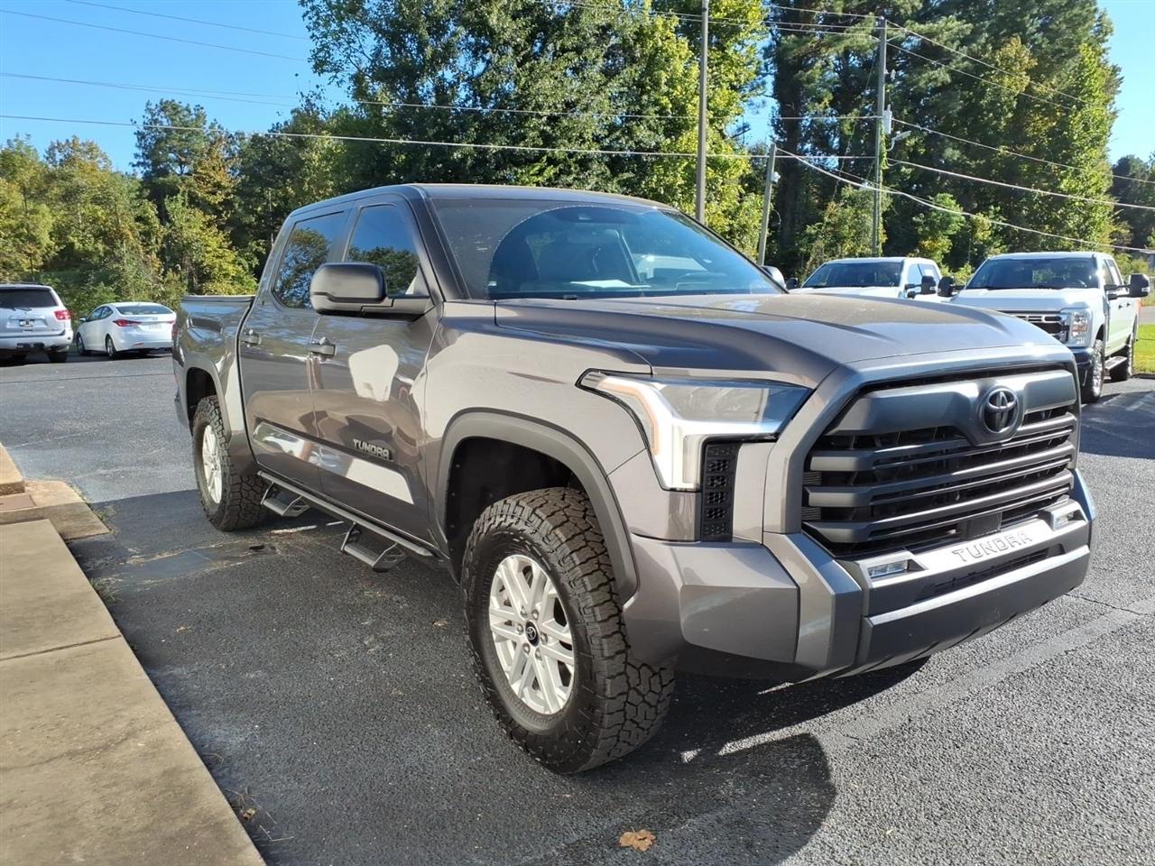 Toyota Tundra  2025