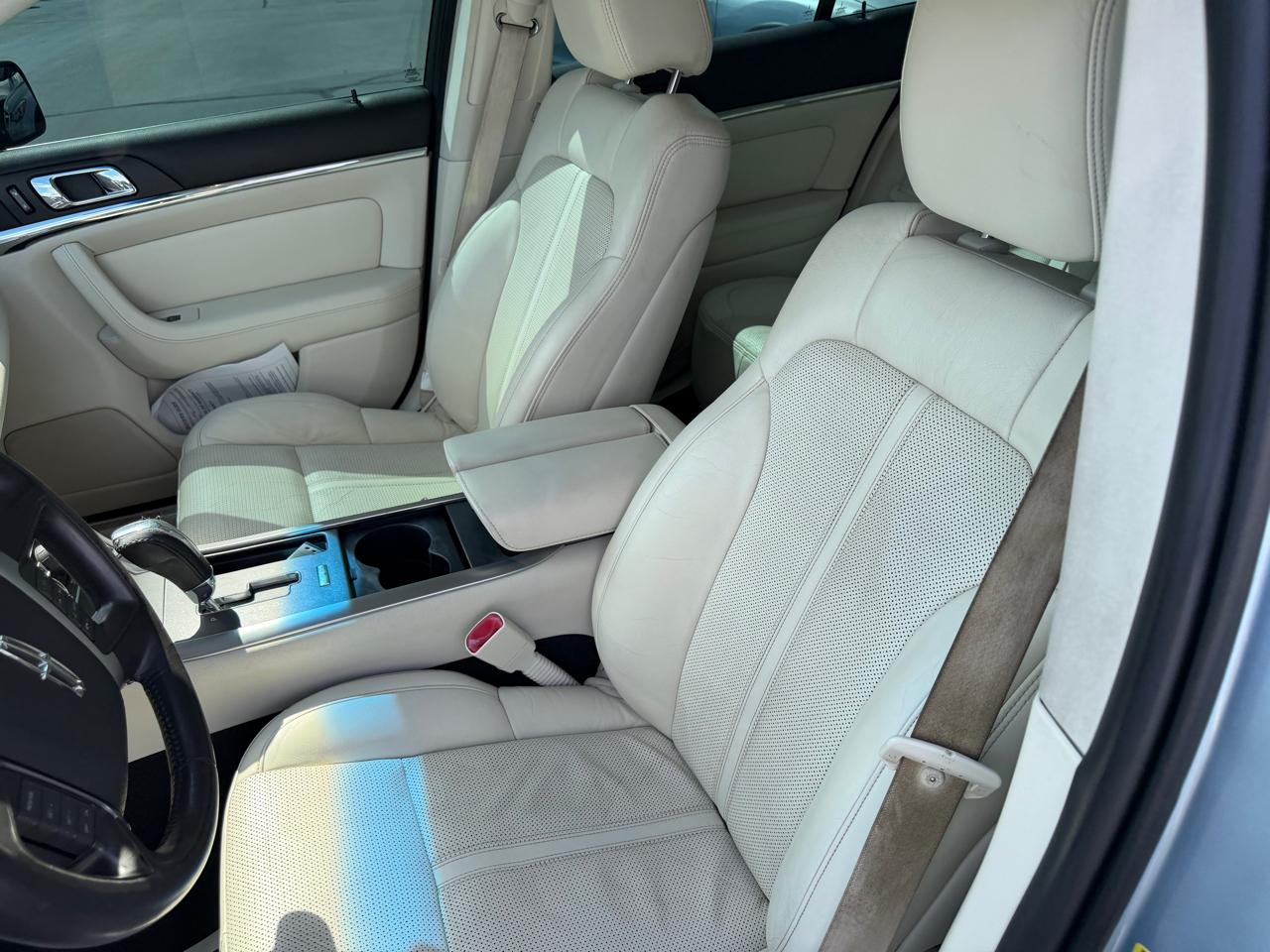 Lincoln MKS AWD 2009