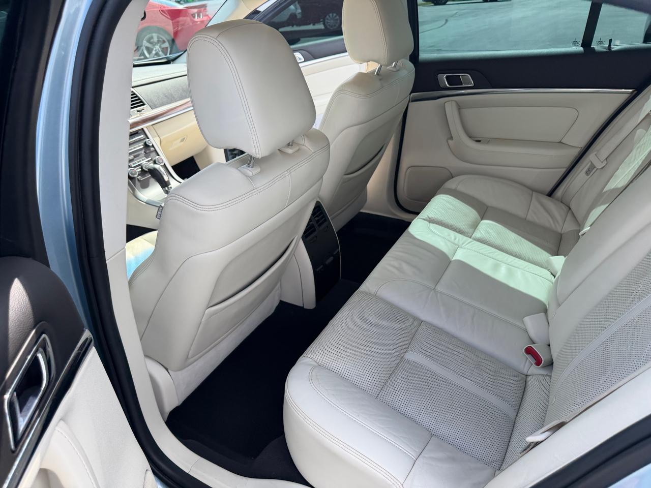 Lincoln MKS AWD 2009