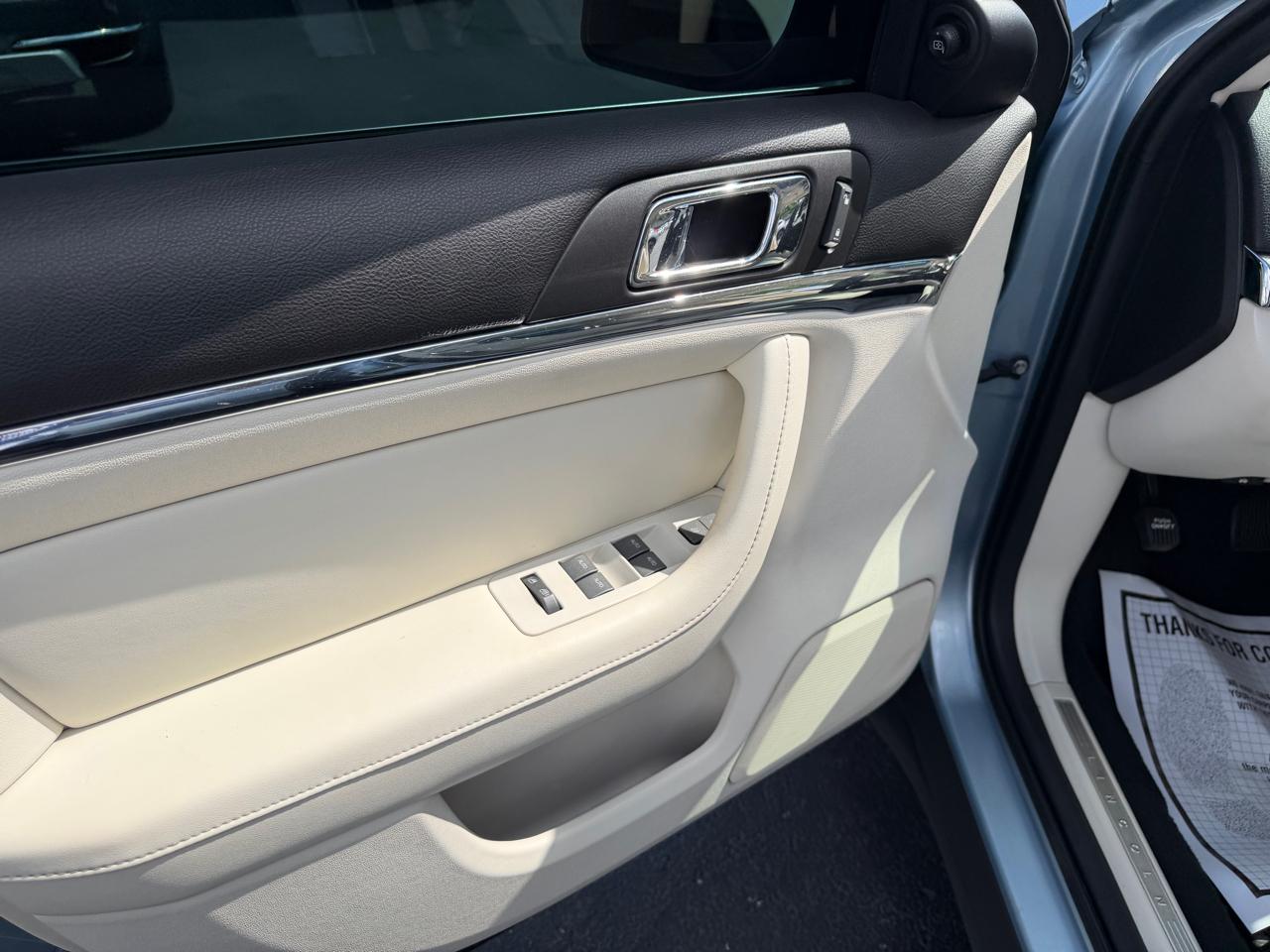 Lincoln MKS AWD 2009