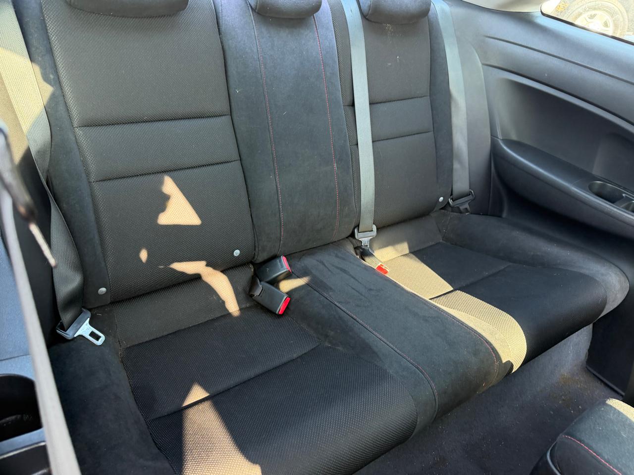 Honda Civic Cpe  2010