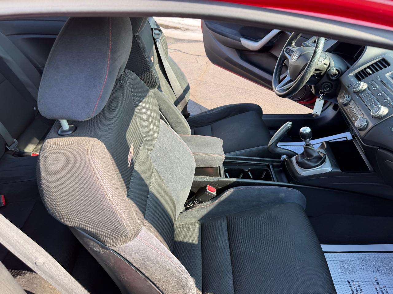 Honda Civic Cpe  2010