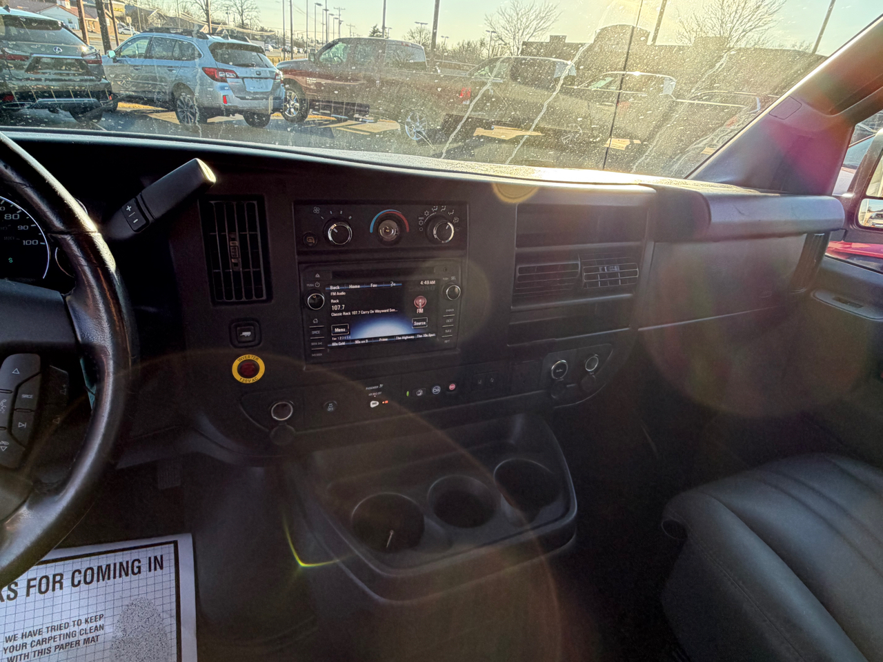 Chevrolet Express Cargo Van RWD 2500 135" 2020