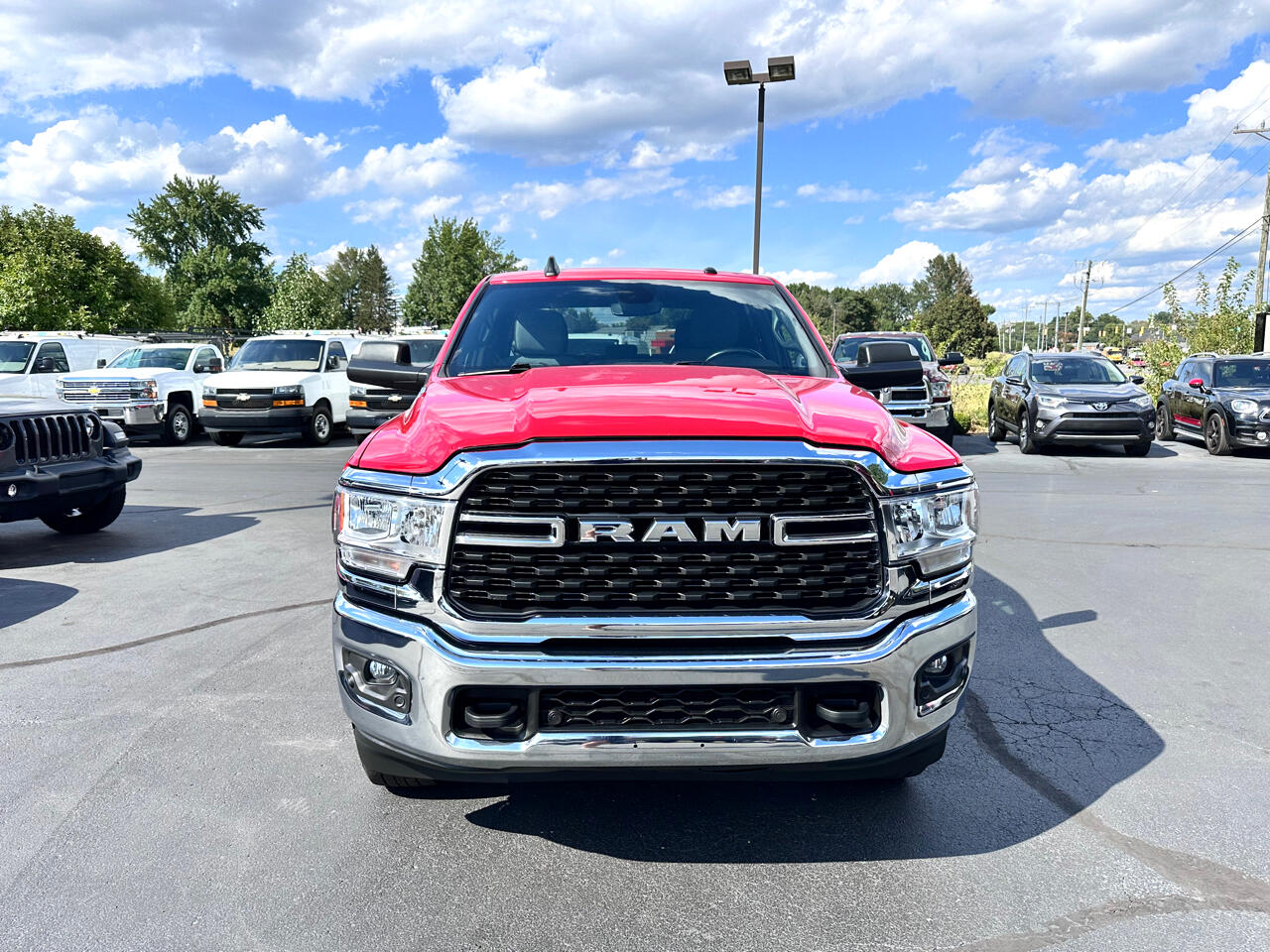 RAM 2500 Big Horn 4x4 Crew Cab 6'4" Box 2022 RAM 2500 Big Horn 4x4 Crew Cab 6'4" Box 2022