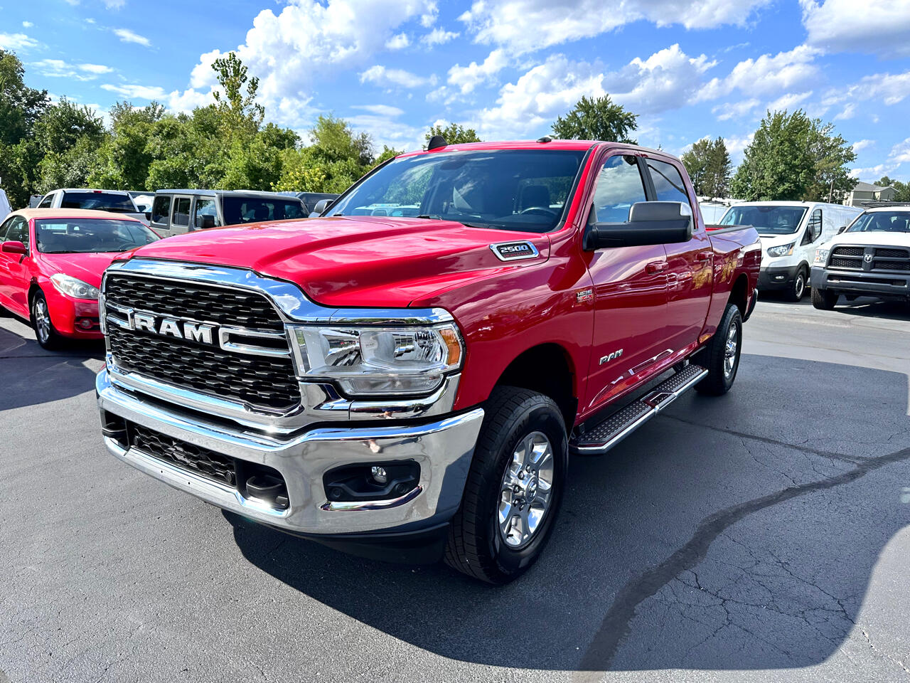 RAM 2500 Big Horn 4x4 Crew Cab 6'4" Box 2022 RAM 2500 Big Horn 4x4 Crew Cab 6'4" Box 2022