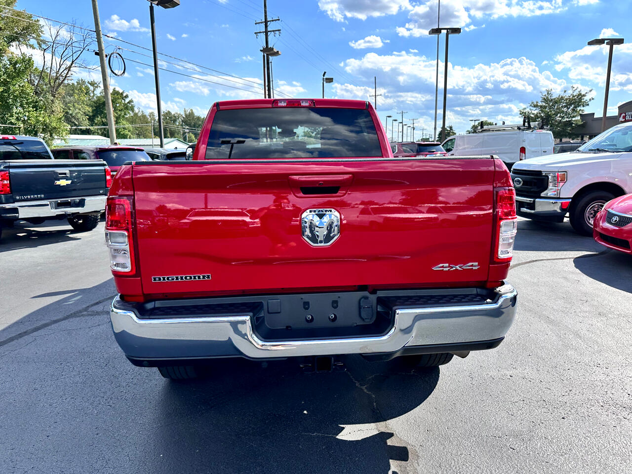 RAM 2500 Big Horn 4x4 Crew Cab 6'4" Box 2022 RAM 2500 Big Horn 4x4 Crew Cab 6'4" Box 2022