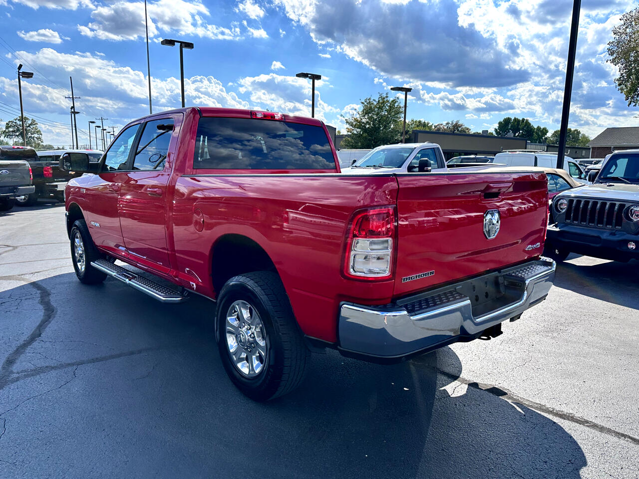 RAM 2500 Big Horn 4x4 Crew Cab 6'4" Box 2022 RAM 2500 Big Horn 4x4 Crew Cab 6'4" Box 2022