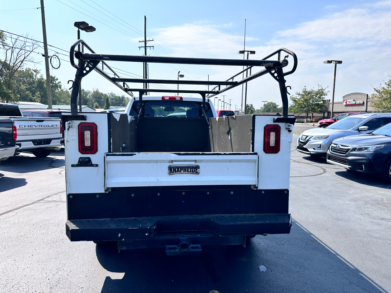RAM 2500 Tradesman 4x2 Crew Cab 8' Box 2018 RAM 2500 Tradesman 4x2 Crew Cab 8' Box 2018