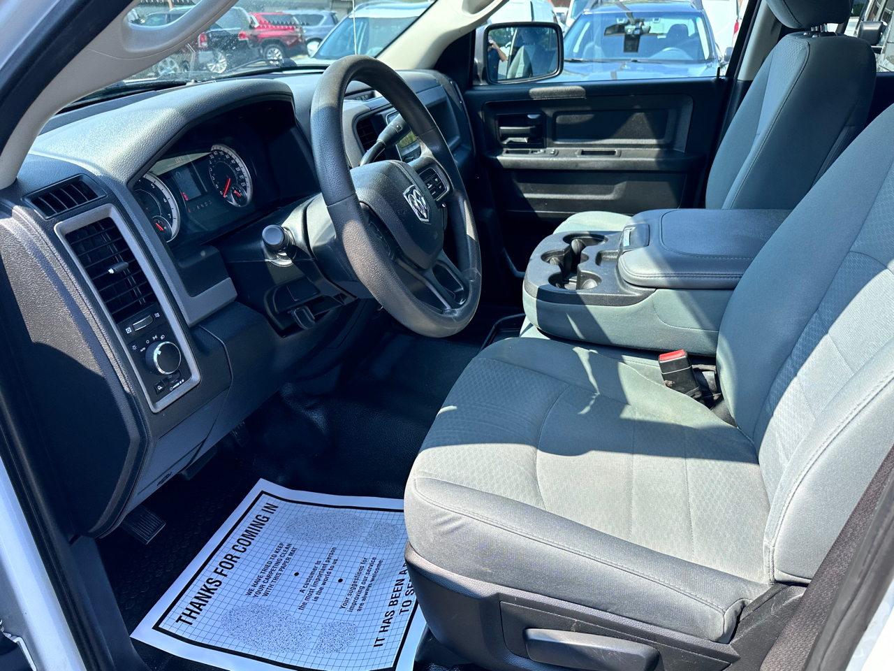 RAM 2500 Tradesman 4x2 Crew Cab 8' Box 2018 RAM 2500 Tradesman 4x2 Crew Cab 8' Box 2018