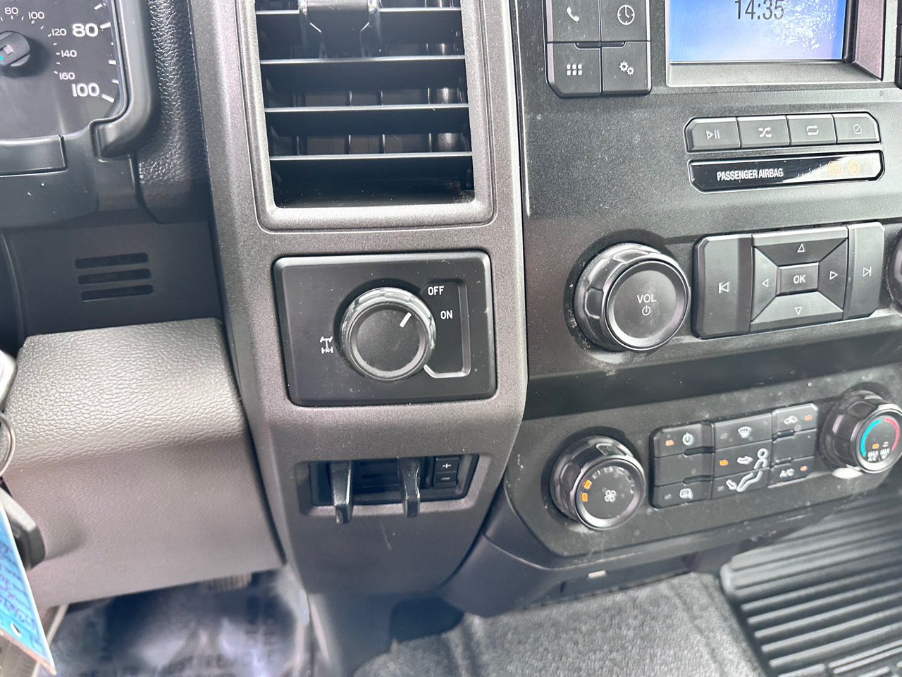 2020 Ford F-350 XL photo 15