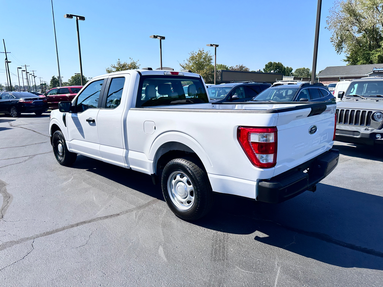 2021 Ford F-150 XL photo 3
