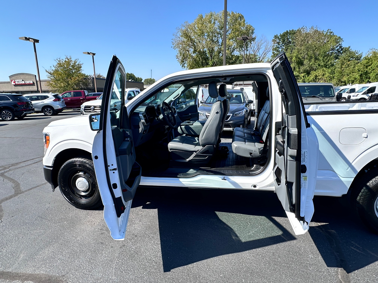 2021 Ford F-150 XL photo 17