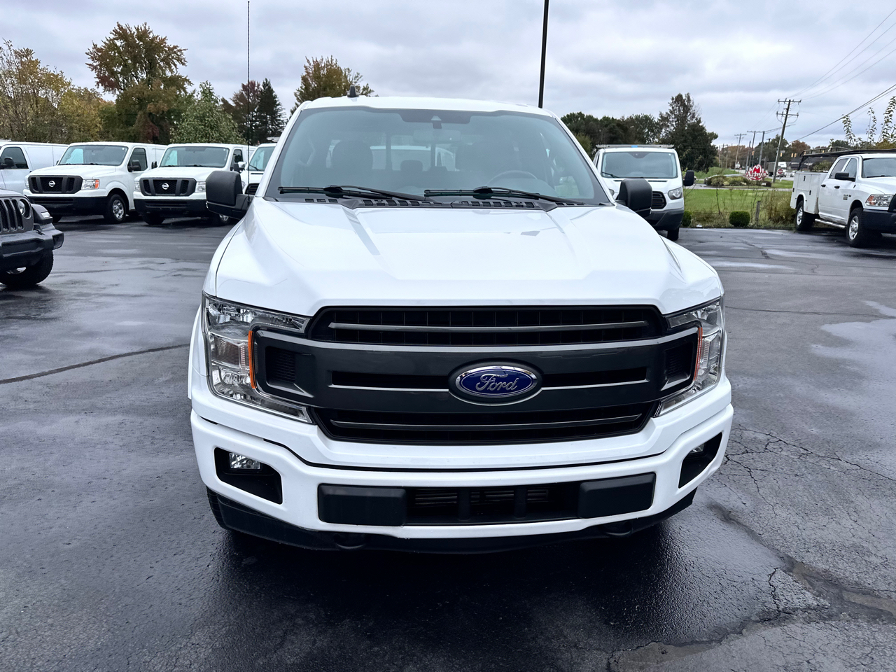 Ford F-150 XLT 4WD SuperCrew 5.5' Box 2019 Ford F-150 XLT 4WD SuperCrew 5.5' Box 2019