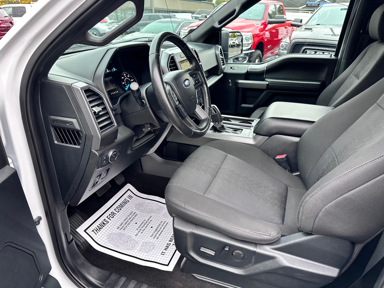 Ford F-150 XLT 4WD SuperCrew 5.5' Box 2019 Ford F-150 XLT 4WD SuperCrew 5.5' Box 2019
