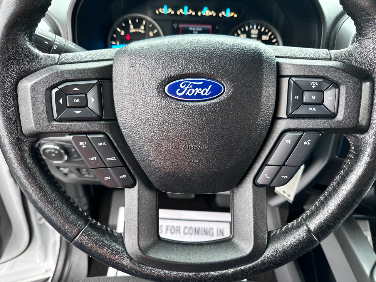 Ford F-150 XLT 4WD SuperCrew 5.5' Box 2019 Ford F-150 XLT 4WD SuperCrew 5.5' Box 2019