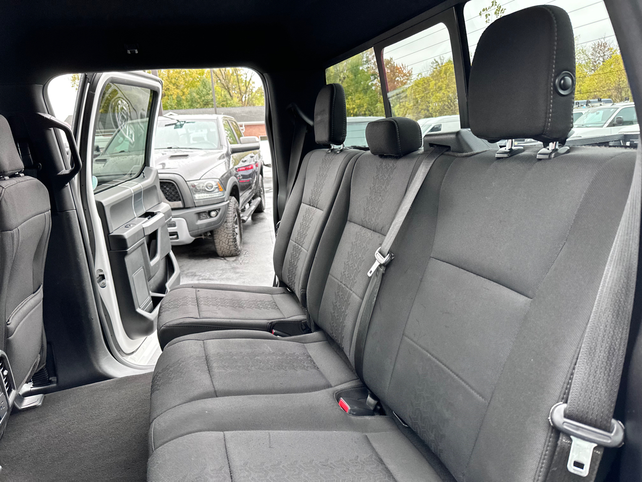 Ford F-150 XLT 4WD SuperCrew 5.5' Box 2019 Ford F-150 XLT 4WD SuperCrew 5.5' Box 2019