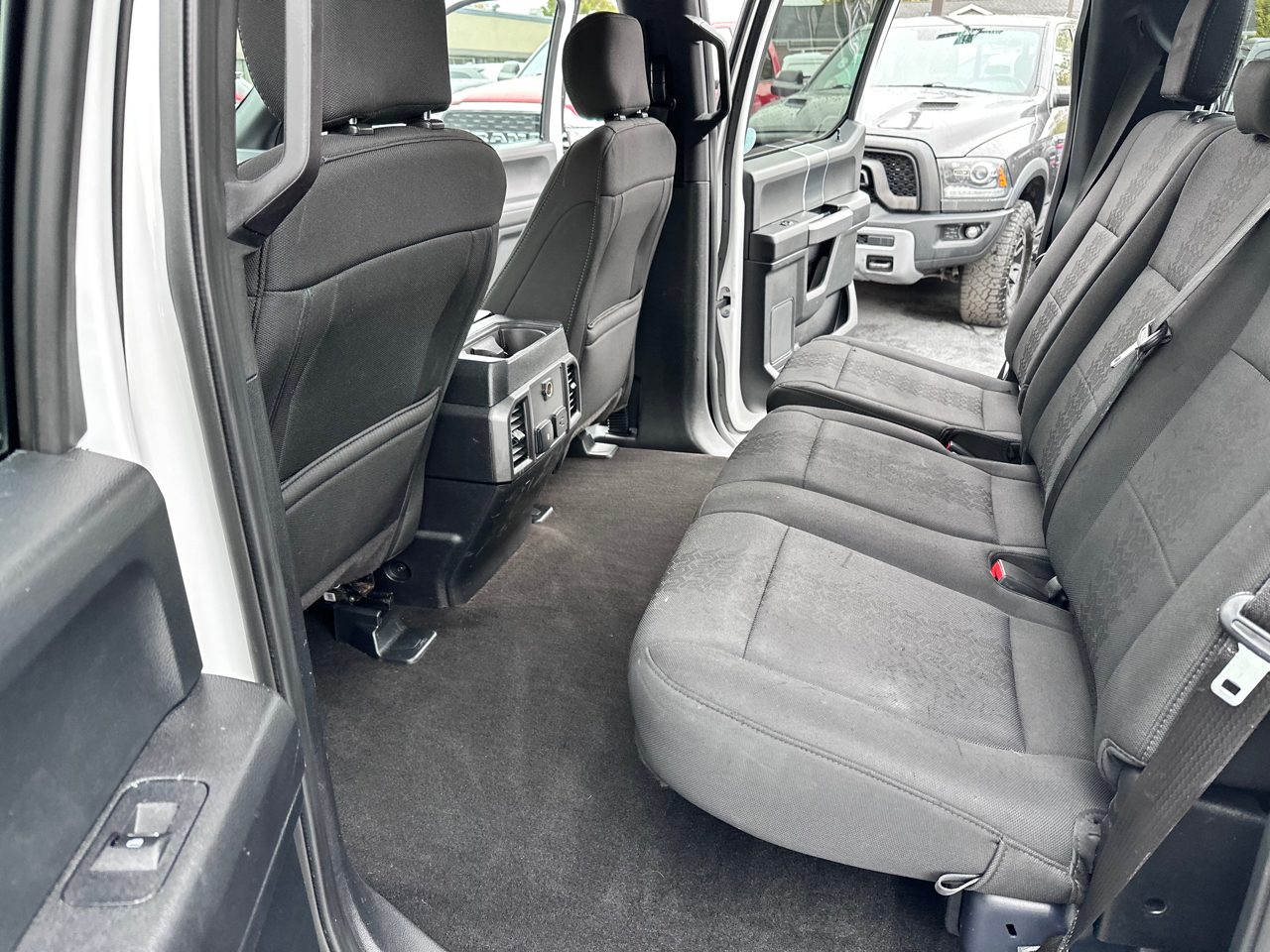 Ford F-150 XLT 4WD SuperCrew 5.5' Box 2019 Ford F-150 XLT 4WD SuperCrew 5.5' Box 2019