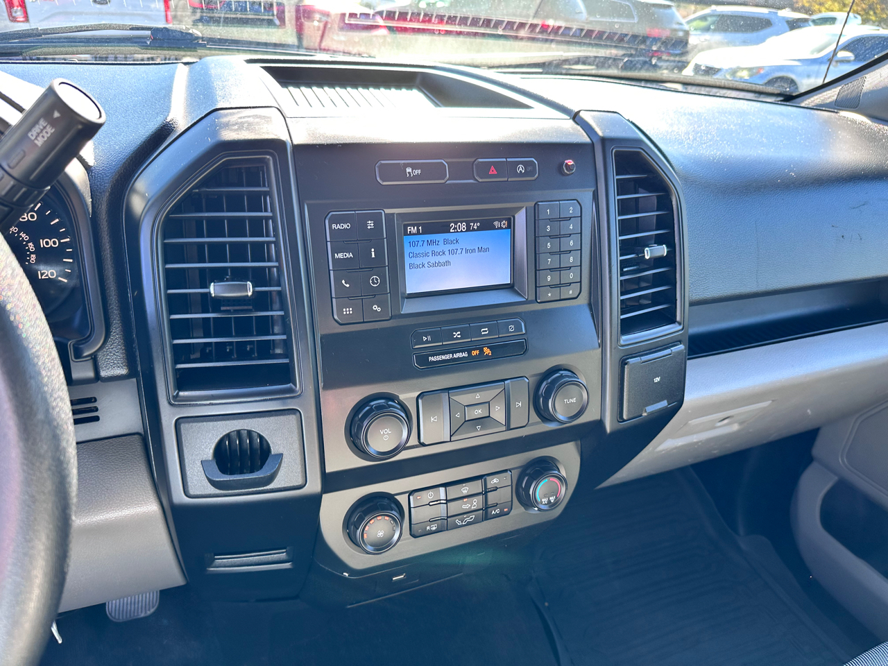 Ford F-150 XL 2WD SuperCab 6.5' Box 2019 Ford F-150 XL 2WD SuperCab 6.5' Box 2019