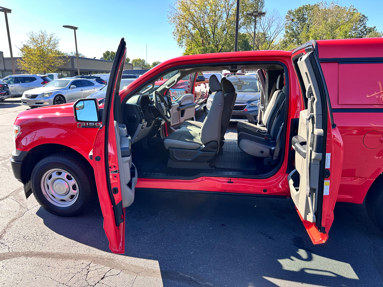 Ford F-150 XL 2WD SuperCab 6.5' Box 2019 Ford F-150 XL 2WD SuperCab 6.5' Box 2019