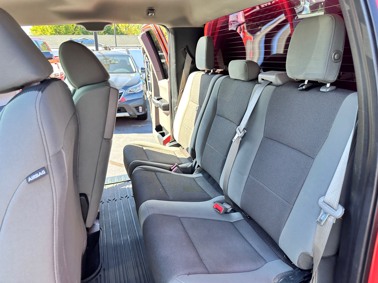 Ford F-150 XL 2WD SuperCab 6.5' Box 2019 Ford F-150 XL 2WD SuperCab 6.5' Box 2019