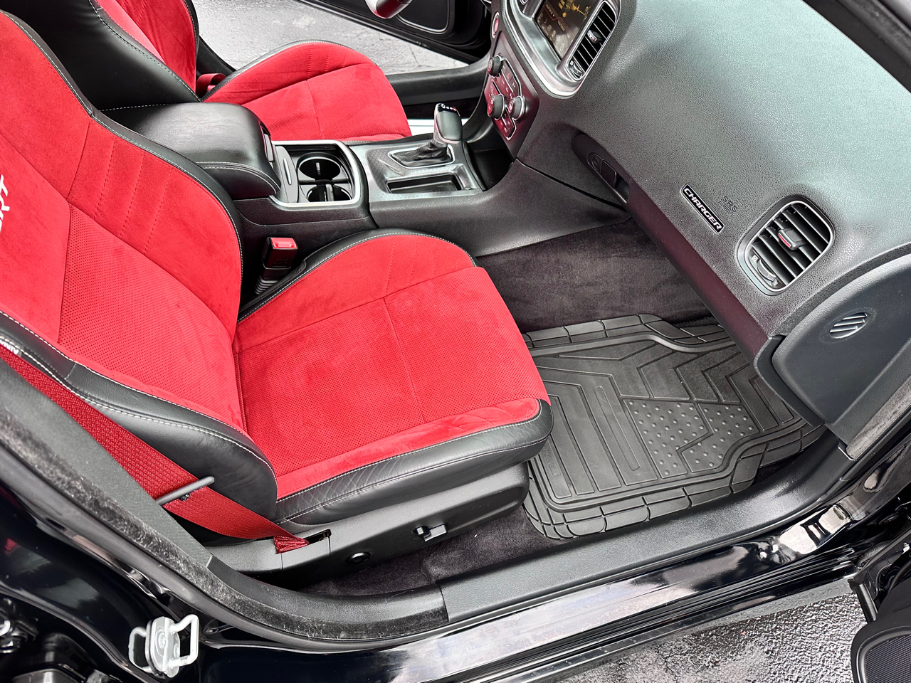 Dodge Charger SRT 392 RWD 2017 Dodge Charger SRT 392 RWD 2017