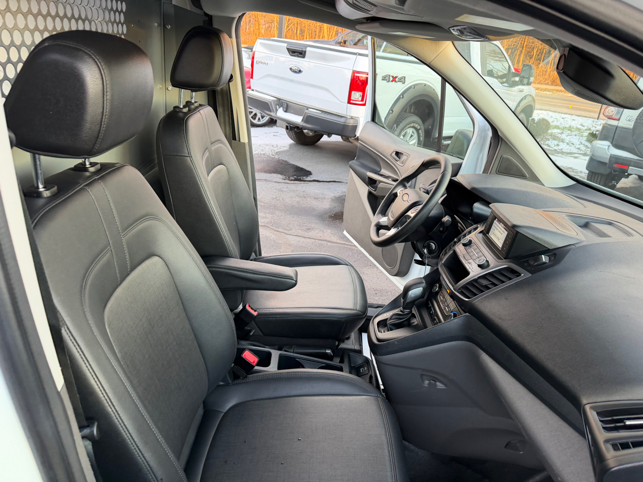 Ford Transit Connect Van XL LWB w/Rear Symmetrical Doors 2021