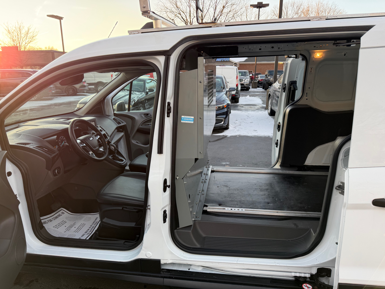 Ford Transit Connect Van XL LWB w/Rear Symmetrical Doors 2021