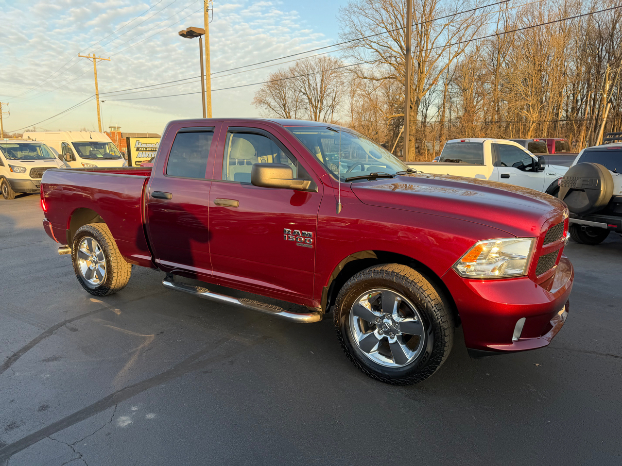 RAM 1500 Classic Express 4x4 Quad Cab 6'4" Box 2019
