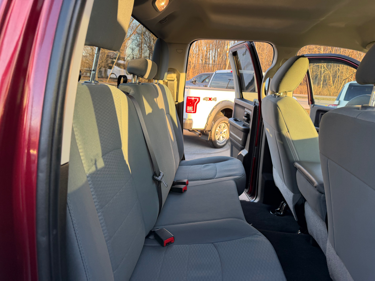 RAM 1500 Classic Express 4x4 Quad Cab 6'4" Box 2019