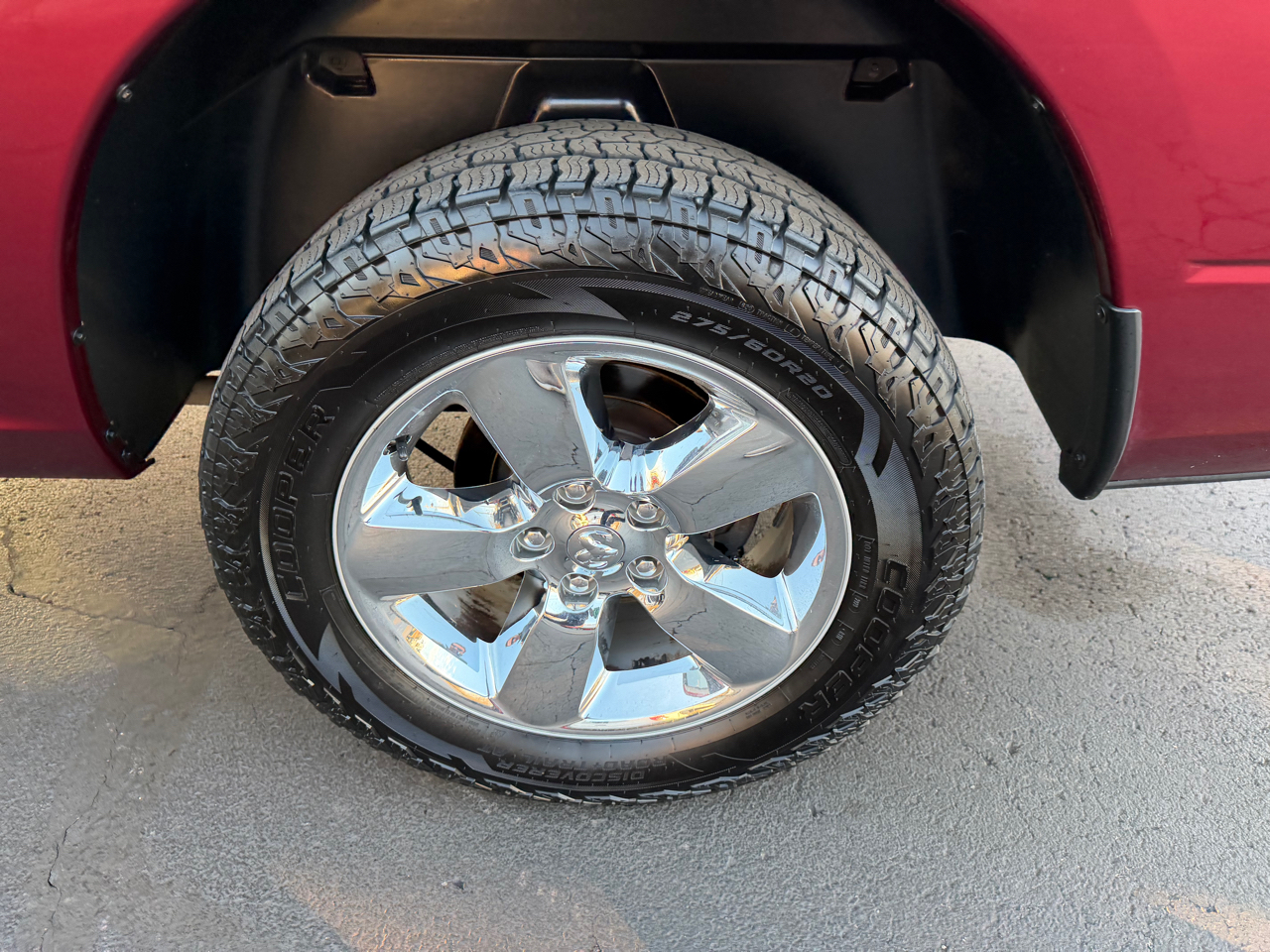 RAM 1500 Classic Express 4x4 Quad Cab 6'4" Box 2019