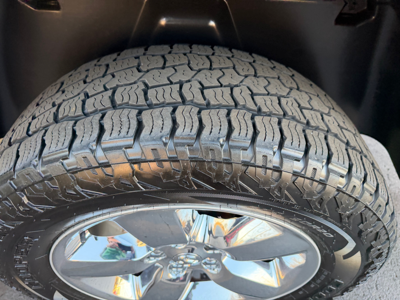 RAM 1500 Classic Express 4x4 Quad Cab 6'4" Box 2019