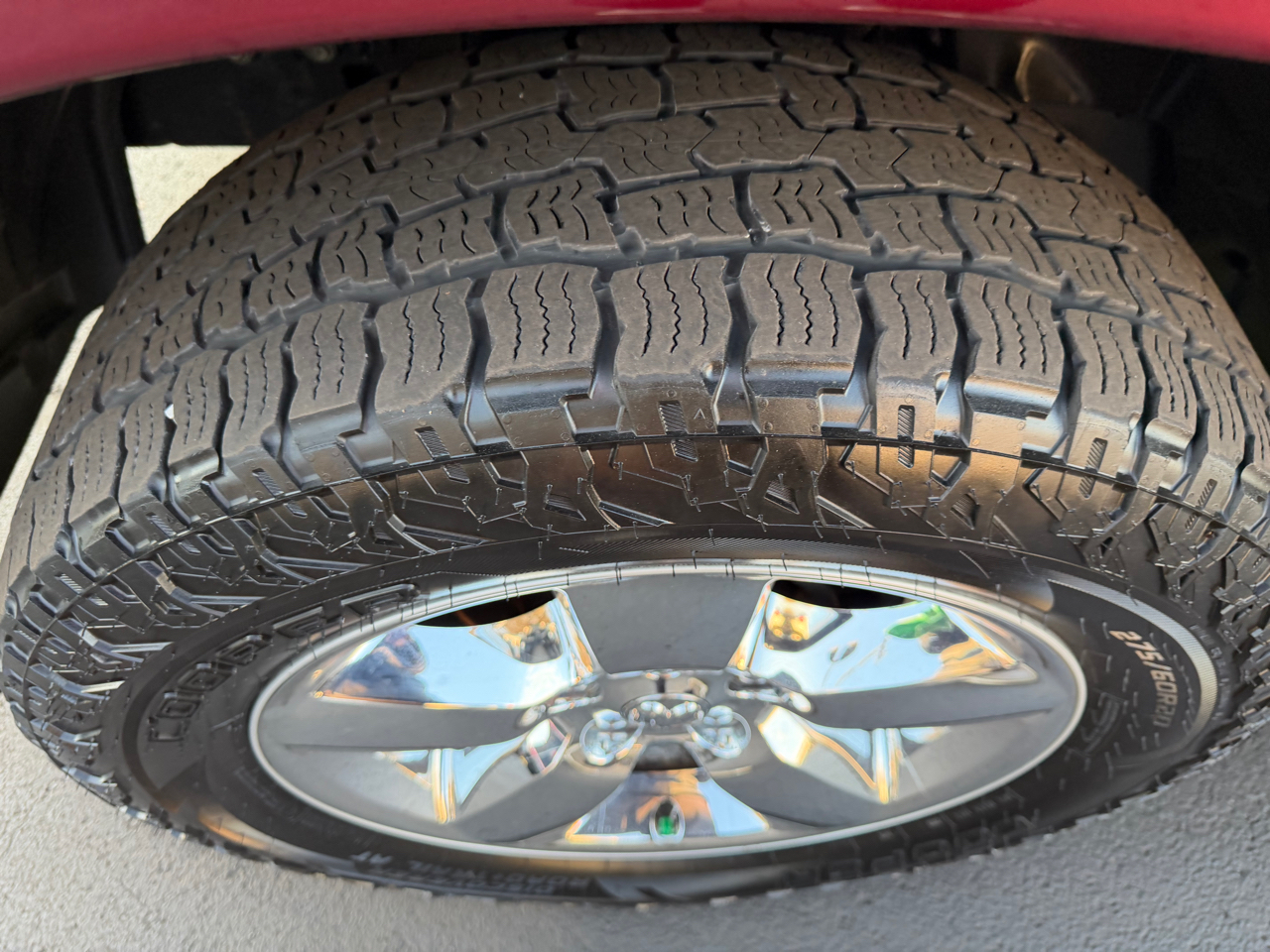 RAM 1500 Classic Express 4x4 Quad Cab 6'4" Box 2019