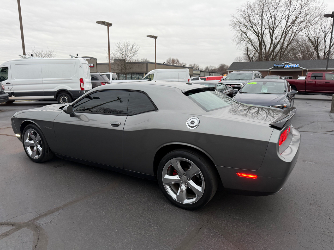 Dodge Challenger 2dr Cpe SXT Plus 2012