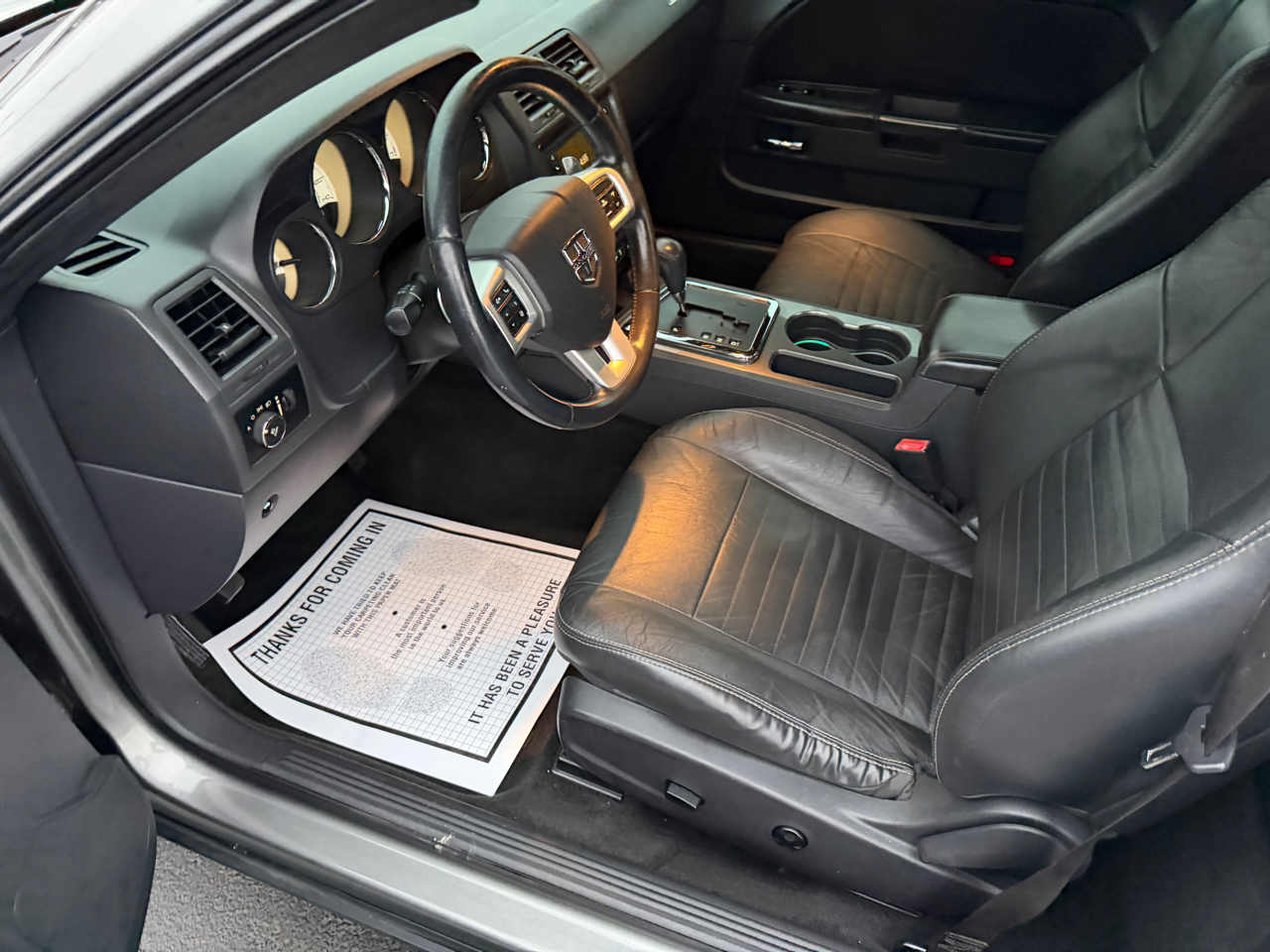 Dodge Challenger 2dr Cpe SXT Plus 2012