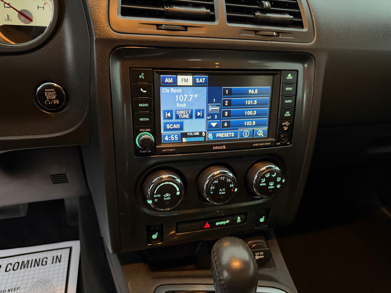 Dodge Challenger 2dr Cpe SXT Plus 2012