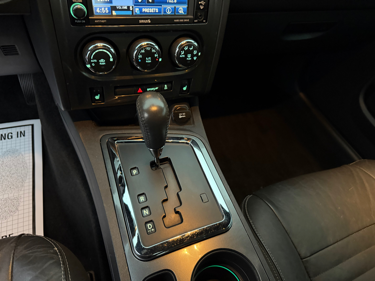 Dodge Challenger 2dr Cpe SXT Plus 2012