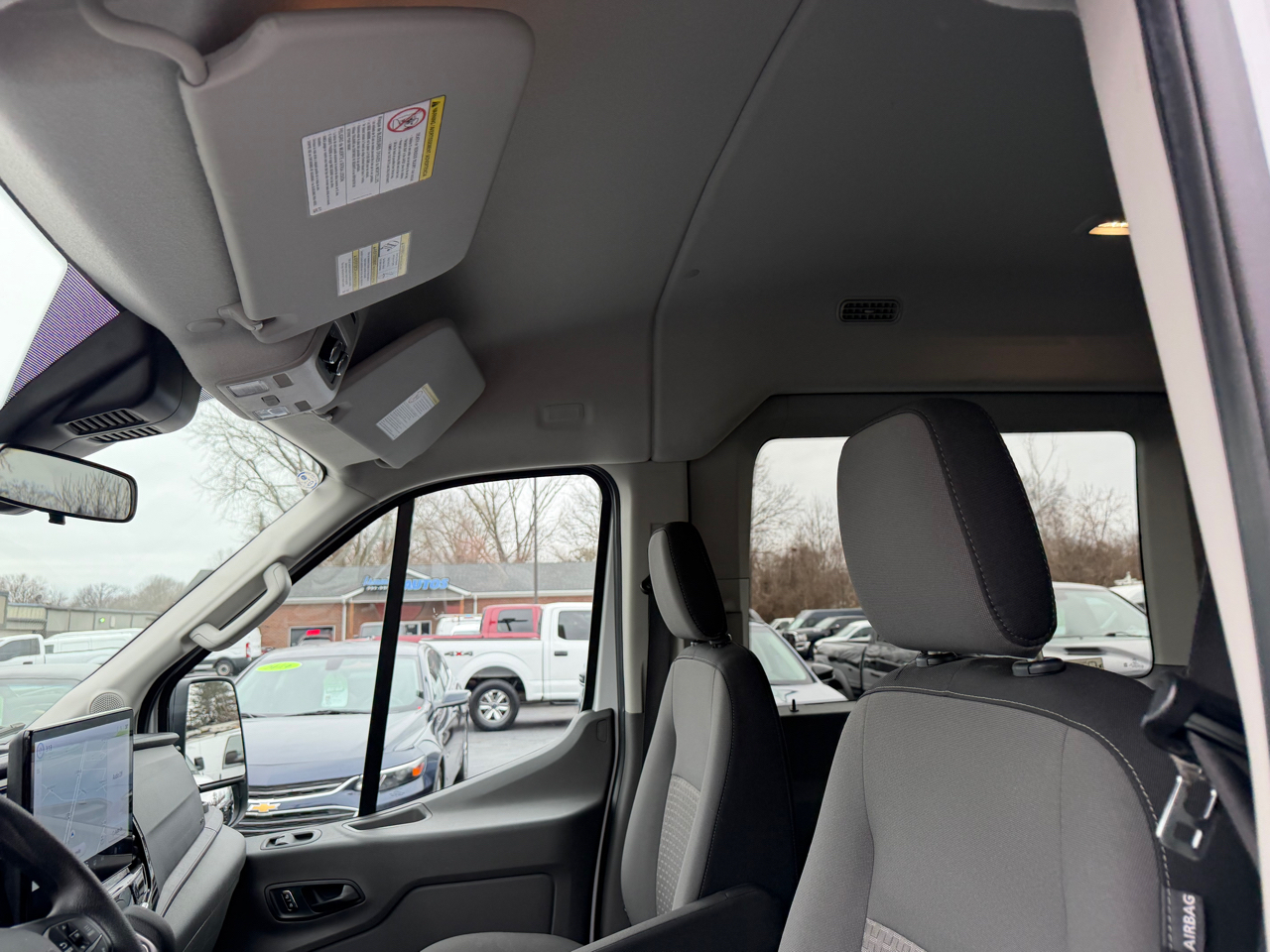 Ford Transit Passenger Wagon T-350 148" Med Roof XLT RWD 2023